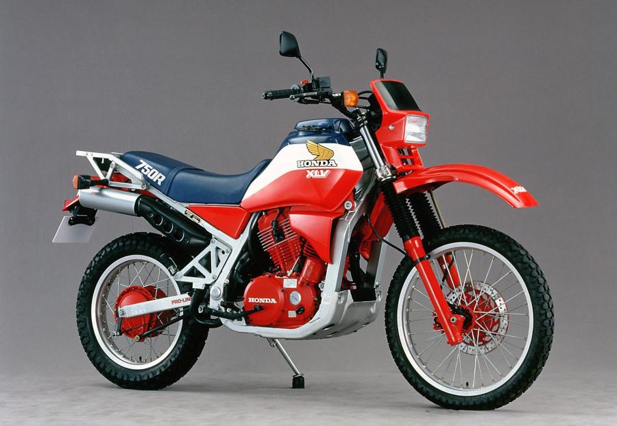 Honda XLV750R